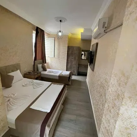 özgür Işıklar