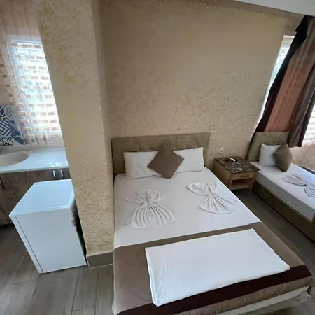 özgür Işıklar