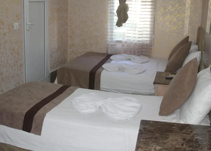 Hotell Ozgur Isiklar 2*