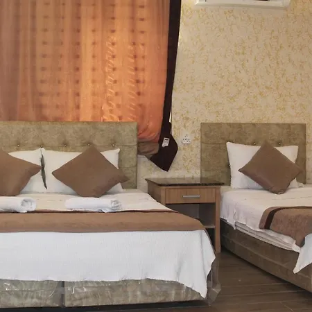 Ozgur Isiklar Aparthotel 2*