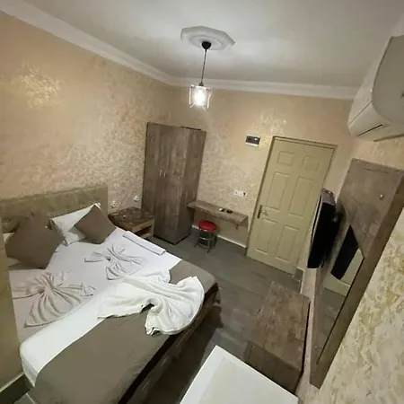 Ozgur Isiklar Aparthotel
