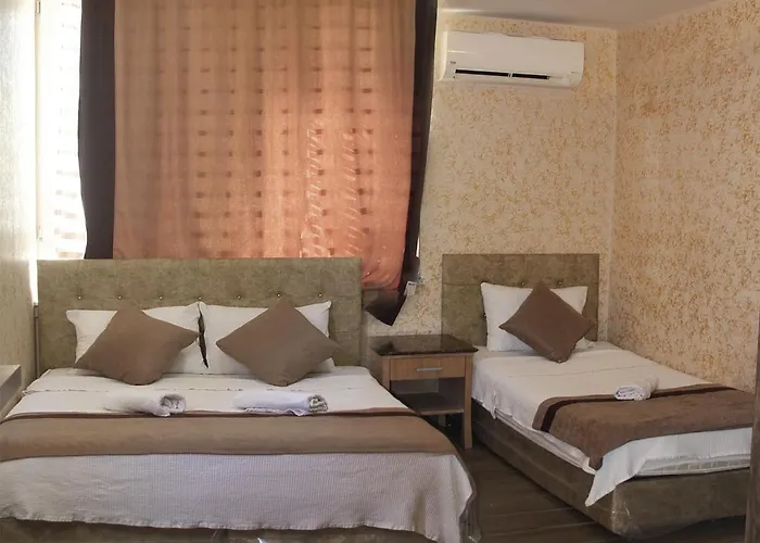 Szálloda Ozgur Isiklar Antalya