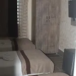 Ozgur Isiklar アンタルヤ