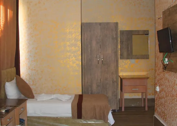 Hotel Ozgur Isiklar 2*