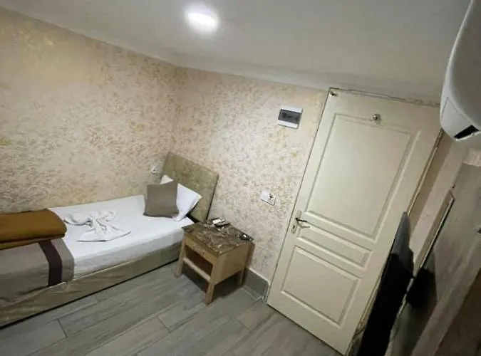 Hotel Ozgur Isiklar 2*