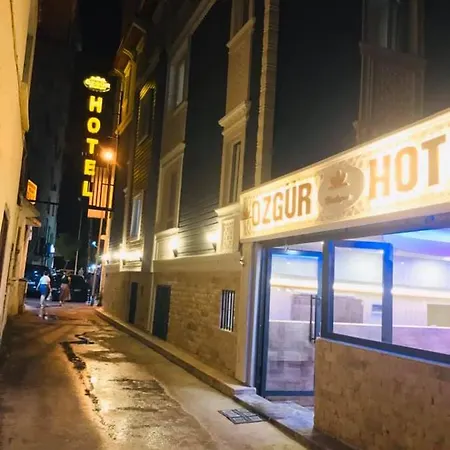 özgür Işıklar 2* Antalya