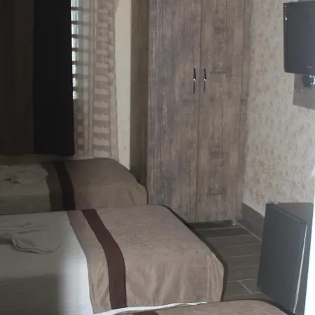 özgür Işıklar Antalya