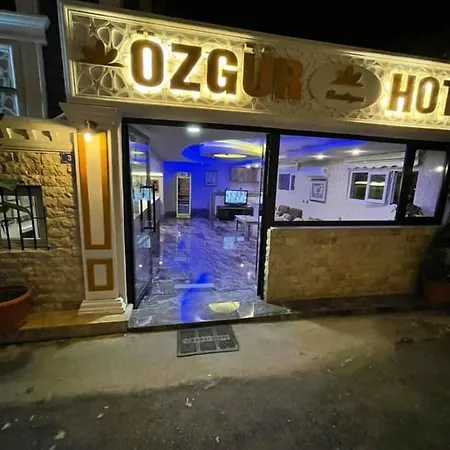 Hotel özgür Işıklar 2*