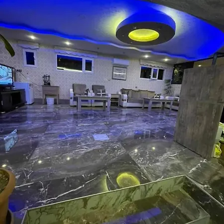 özgür Işıklar 2*